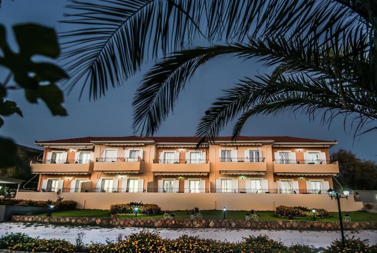 Aristotelis Apartments Razata Ngoại thất bức ảnh