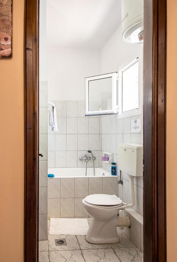 Aristotelis Apartments Razata Ngoại thất bức ảnh