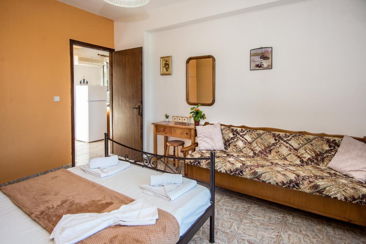 Aristotelis Apartments Razata Ngoại thất bức ảnh
